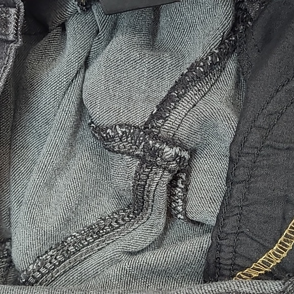 NWOT STYLE & CO BLACK TUMMY CONTROL BOOTCUT JEANS - Picture 11 of 16